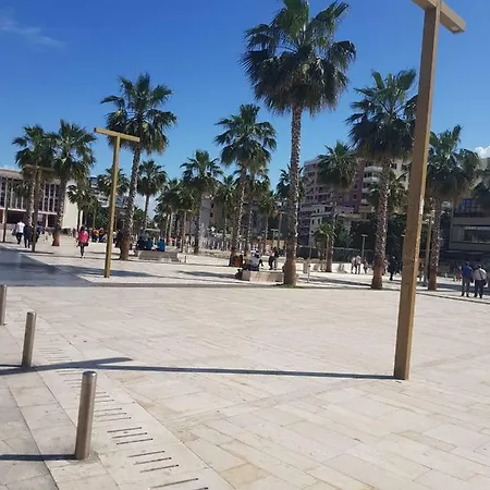 Matias Currila Apartament Durrës
